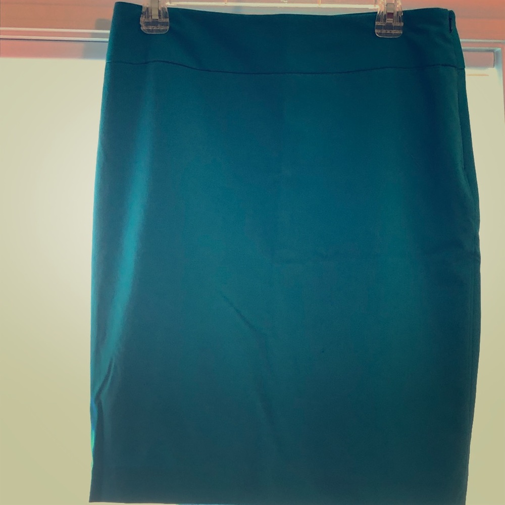 Liz Claiborne turquoise, pencil skirt